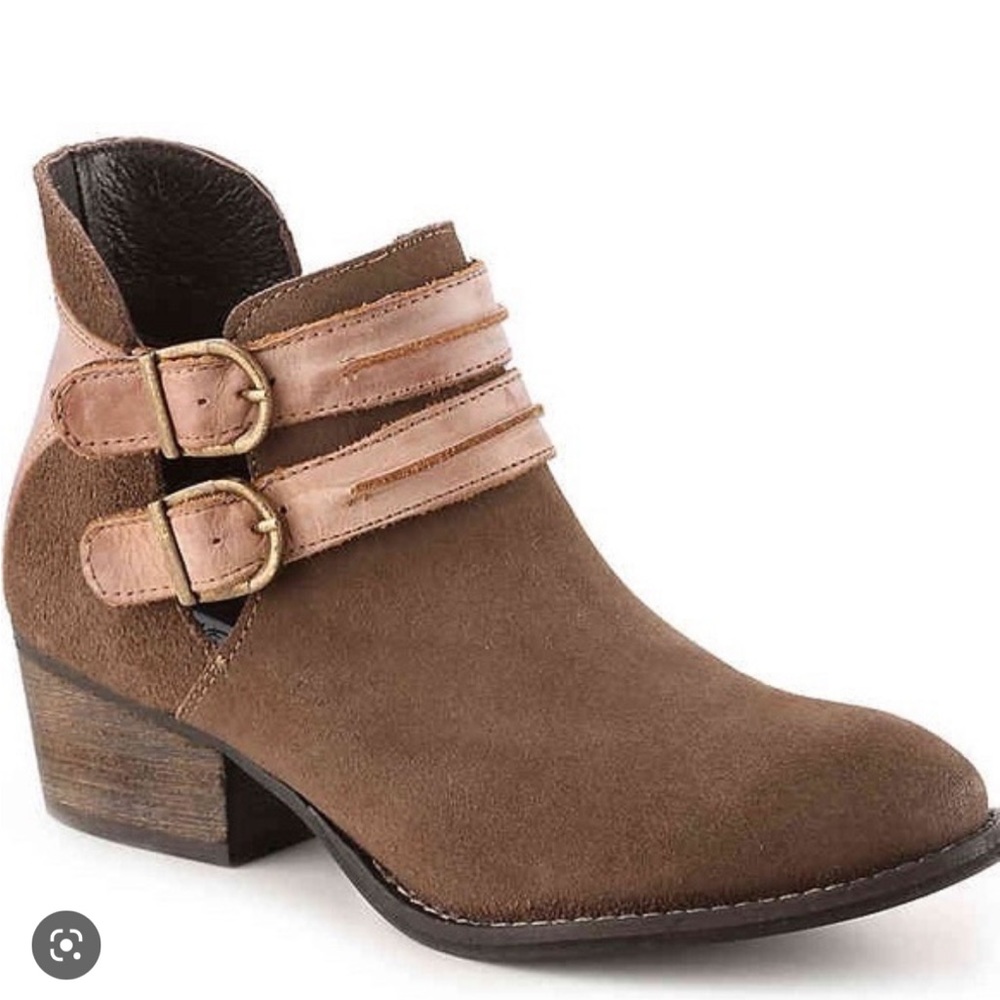 Steve Madden booties